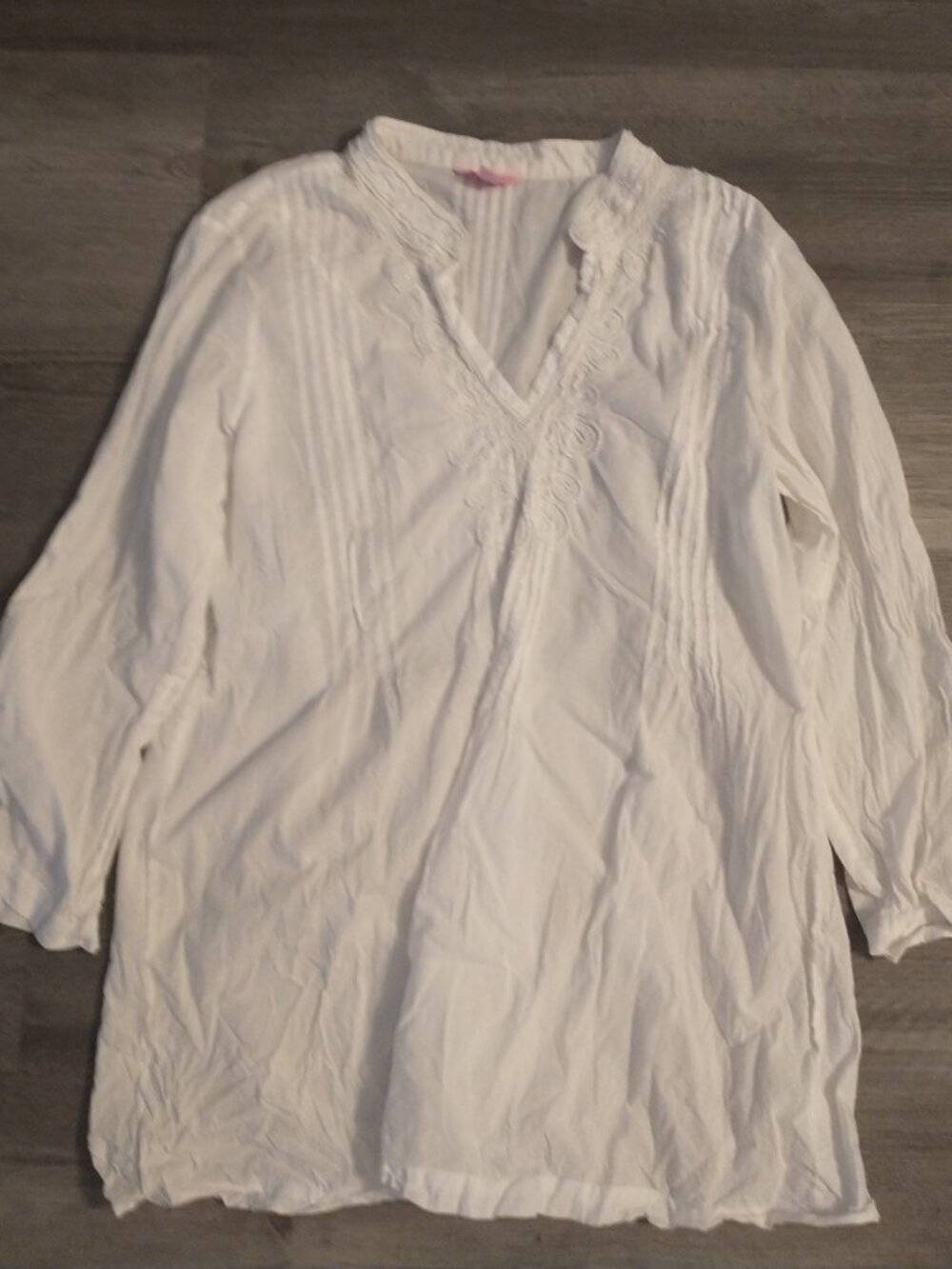 Lilly pultizer Sarasota white Beaded tunic size XL